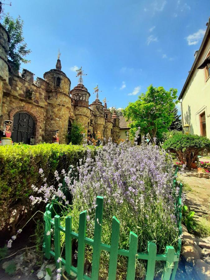 Усадьба-Музей Hotel Tirnauca Exterior photo